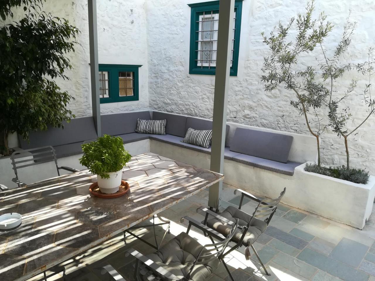 Hotel Filenia Hydra  Esterno foto
